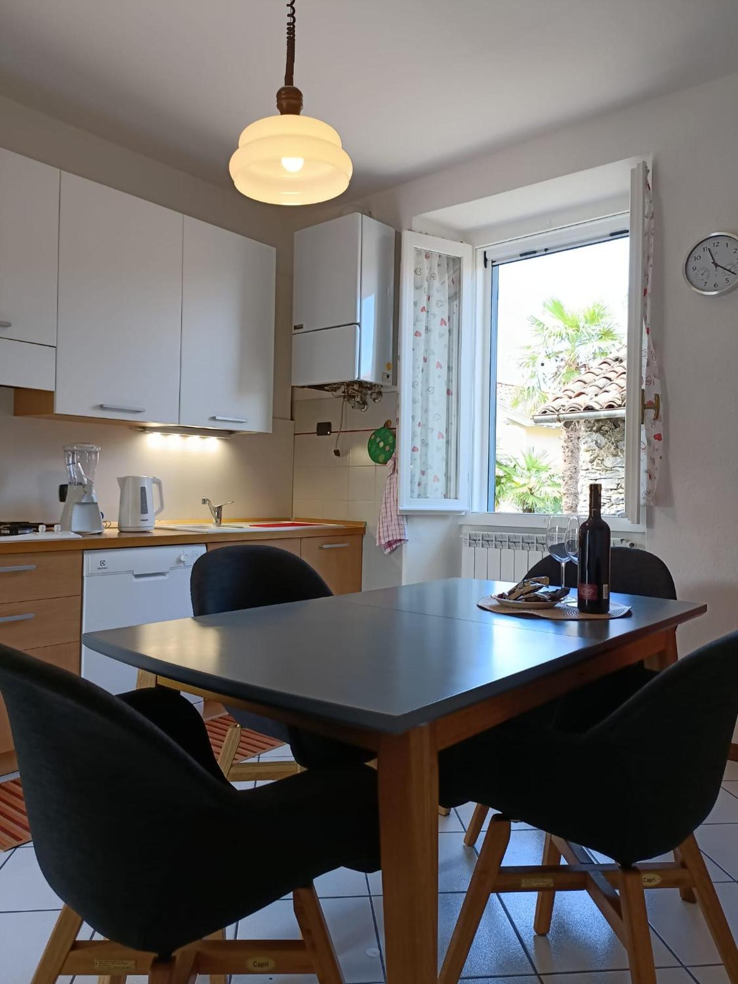 Apartmán Tranquil Heaven Antoliva Verbania Exteriér fotografie
